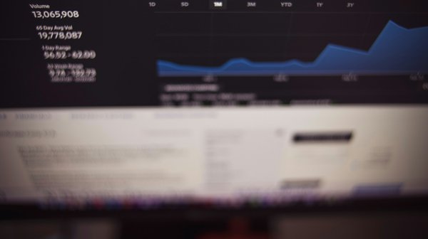 Comment mettre en place une solution de gestion des accès privilégiés pour les environnements cloud?